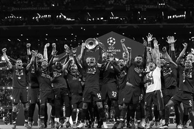 米体：意足协与裁判协会矛盾升级，后者主席扎皮或被起诉（米体：意足协与裁判协会冲突加剧，主席扎皮恐遭起诉）