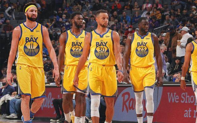 本泽马：不想踢世界杯是假话；齐祖若执教法国我祝他一切顺利（本泽马否认不想踢世界杯传闻；称若齐达内执掌法国队将送上祝福）