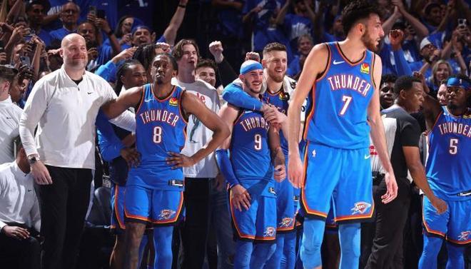 FM：诸多欧洲豪门有意布阿迪，他可能3月就进入法国国家队（FM：多家欧陆豪强追逐布阿迪，或将于3月入选法国队）