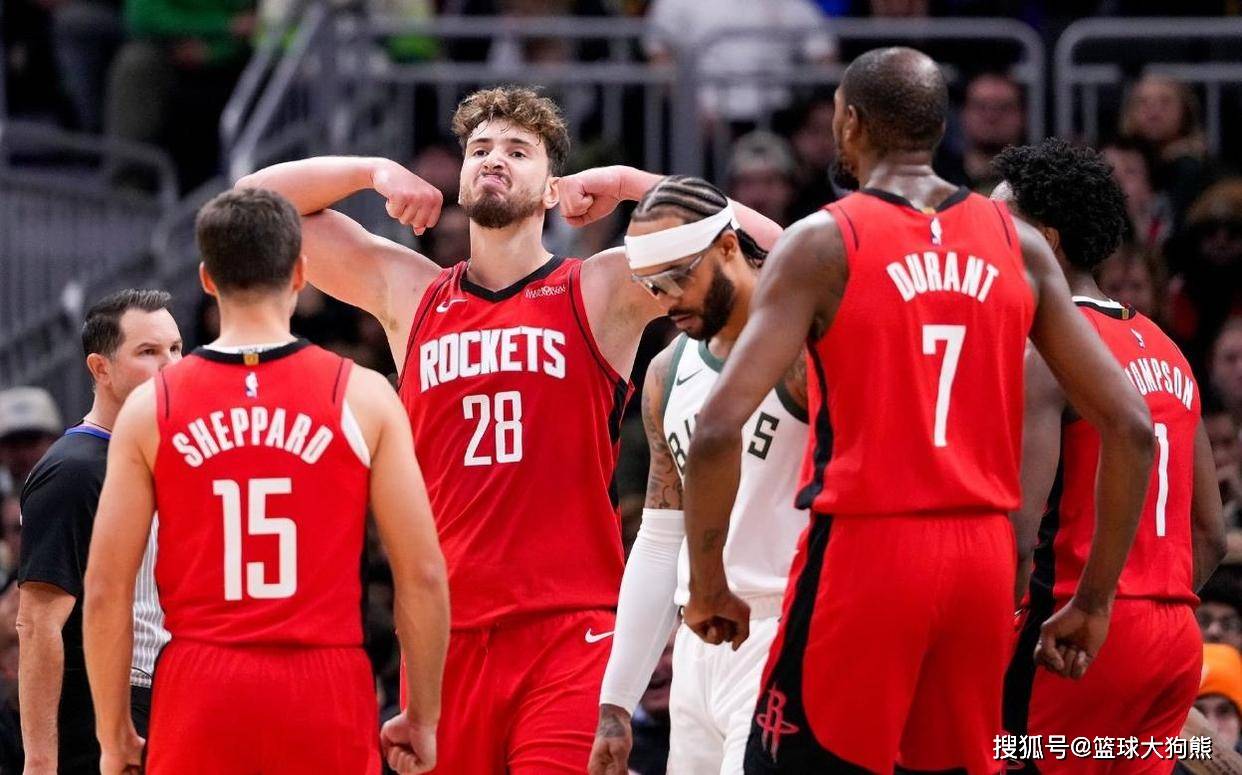 皇马紧急磋商阿隆索去留，齐达内克洛普成新帅候选（皇马紧急讨论阿隆索去留，齐达内与克洛普进入新帅候选名单）