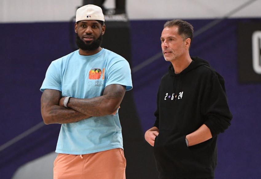 张外龙：向余望是中国足球未来的重要资源，我曾帮他重建信心（张外龙：向余望是中国足球的宝贵财富，我曾助其找回自信）