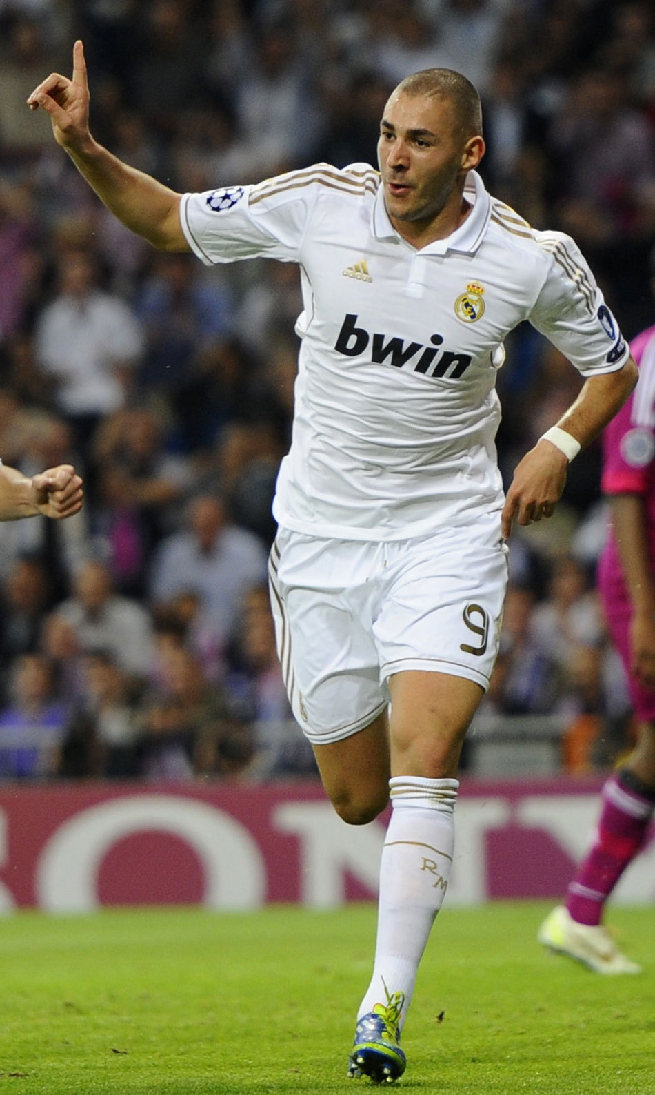 巴克利：自夏天起我就戒酒了，饮酒曾带给我不想再有的处境（巴克利：今夏起我已戒酒，酒精曾令我陷入不愿再经历的境地）